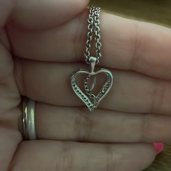 Heart Necklace - Picture 3 of 4